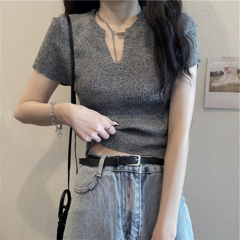 2023 Summer short-sleeved T-shirt women's fashionable high waist top short design solid color sweater T-shirt sweater