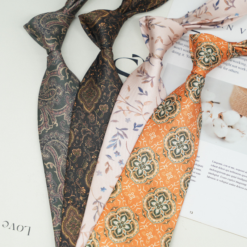 Picture of Dress tie men's Korean British style gentleman retro pattern 9CM hand-made student work business professional wear