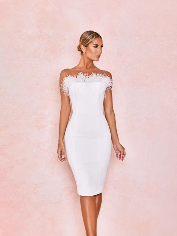 Picture of 2022 European and American Women's Dress q Off-shoulder Tube-top Hip Tight Stretched Feather Dress Evening Dress Banquet Sexy INS