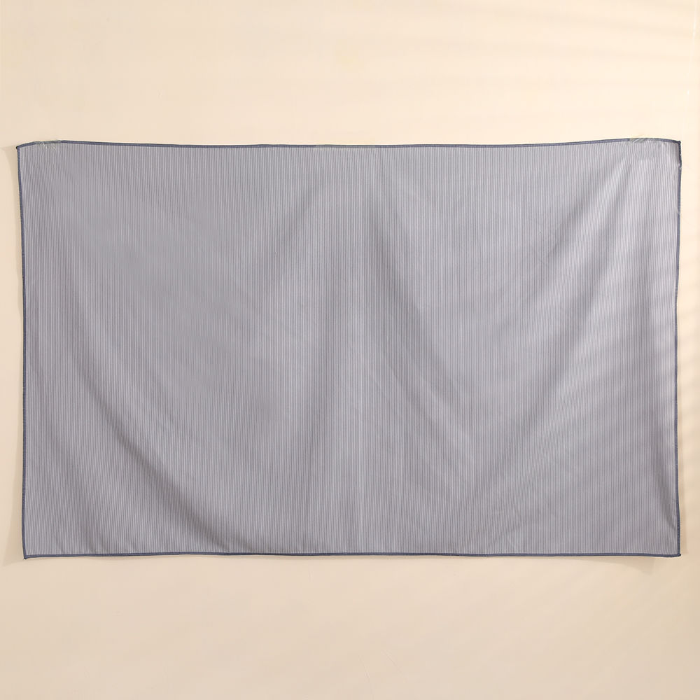 Picture of Quick-Drying Bath Towel for Men and Women Swimming Outdoor Sports Fitness Warm Portable Hot Spring with Snap Buttons Absorbent Beach Towel