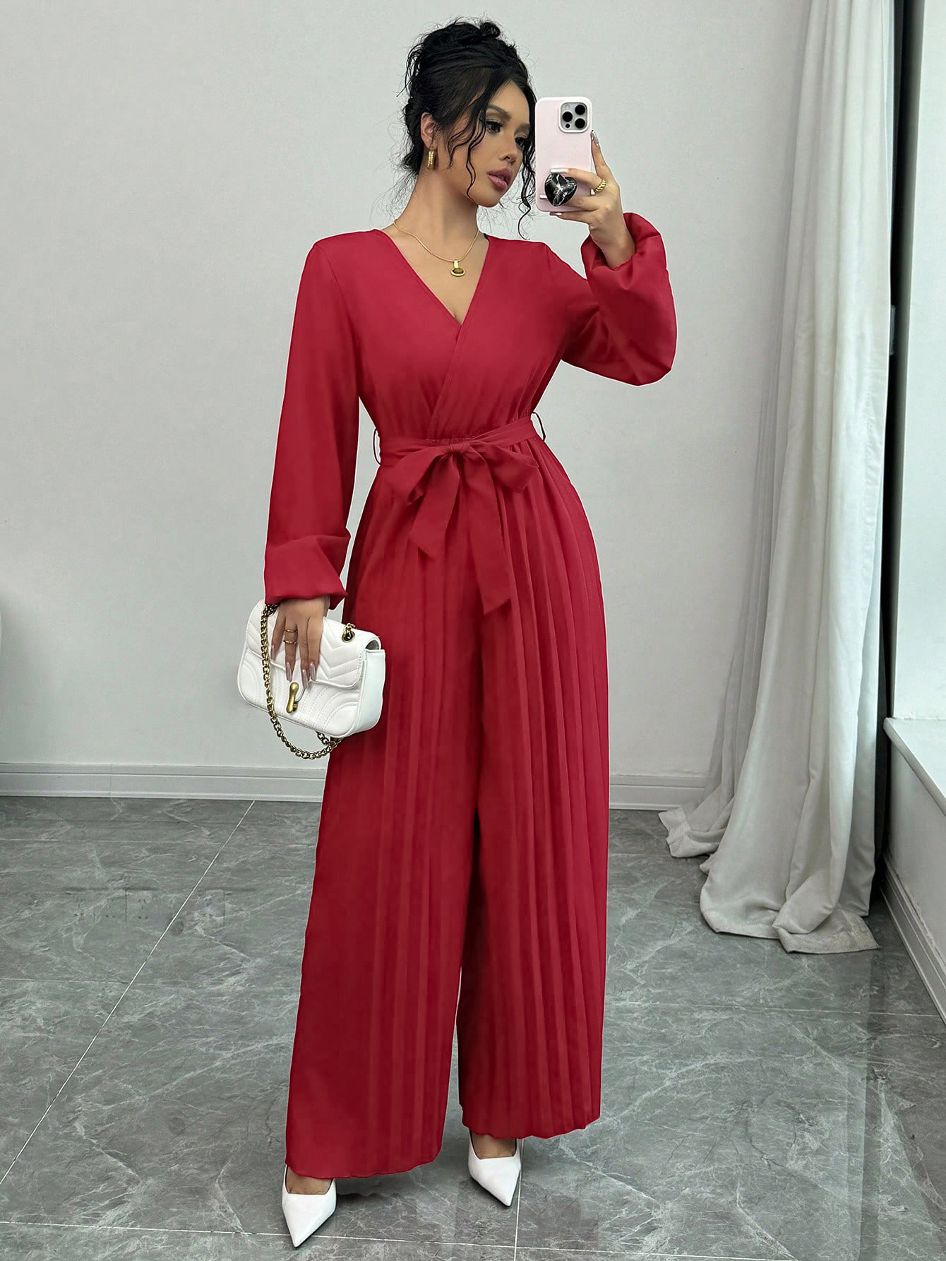 2025 cross-border European and American women's new spring casual lace-up solid color cross high-waisted V-shaped pleated jumpsuit