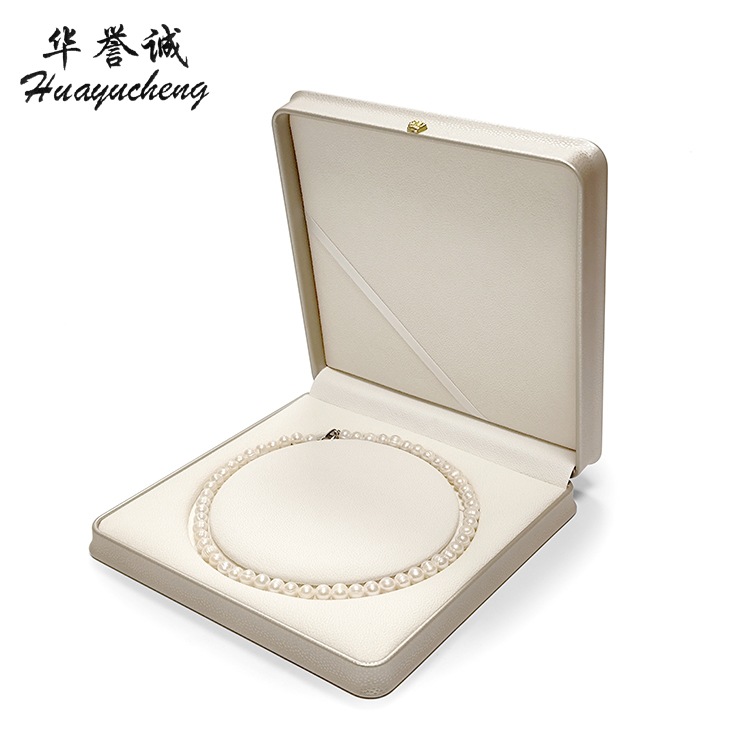 Large number of in stock crown waist PU pearl necklace box jewelry box champagne pearl box 45CM pearl chain box