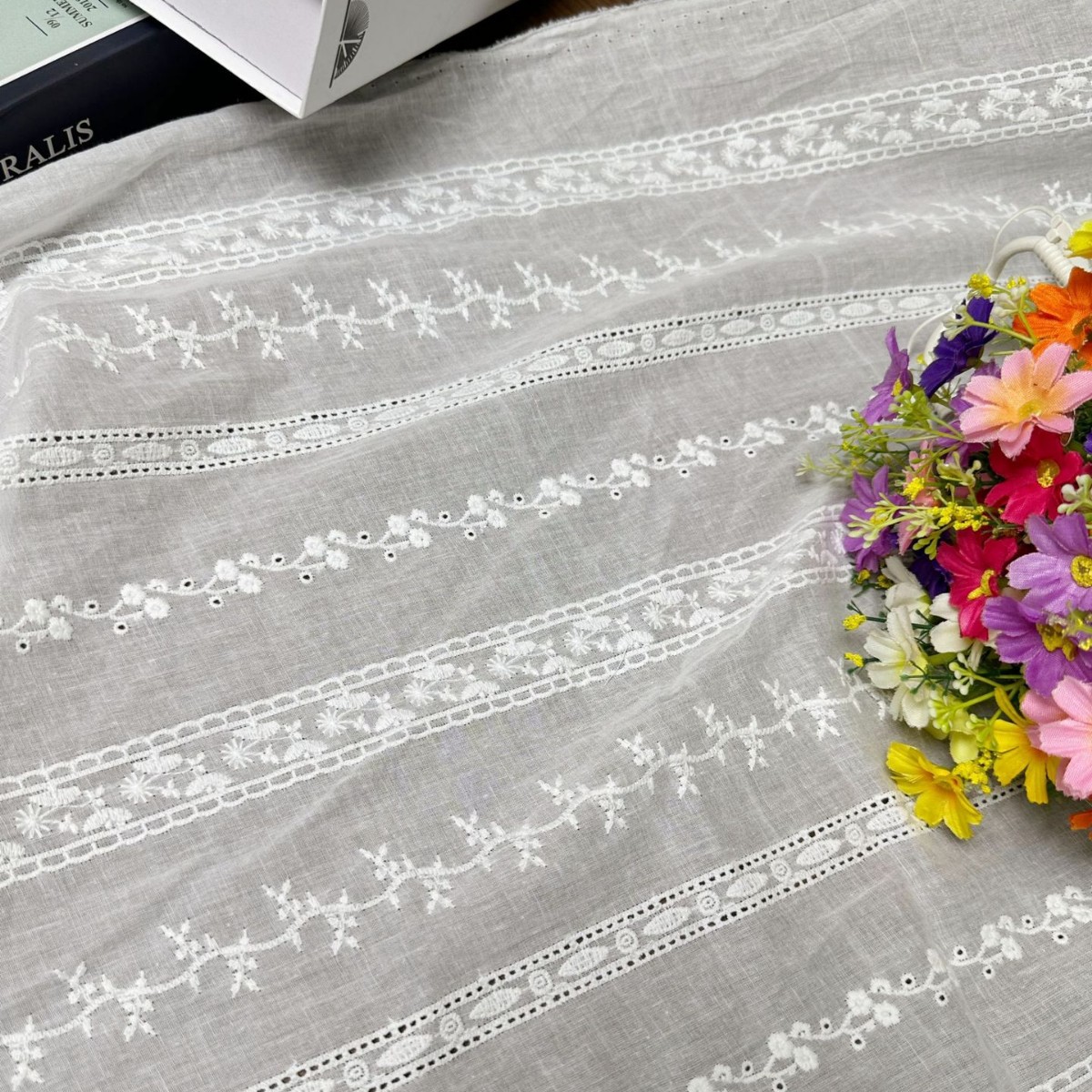 All-Cotton Japanese-Style Embroidery 9088 Cotton Fabric Cotton Thread Embroidery Hollow Embroidery Embroidered Cotton Fabric Summer Women's Clothing