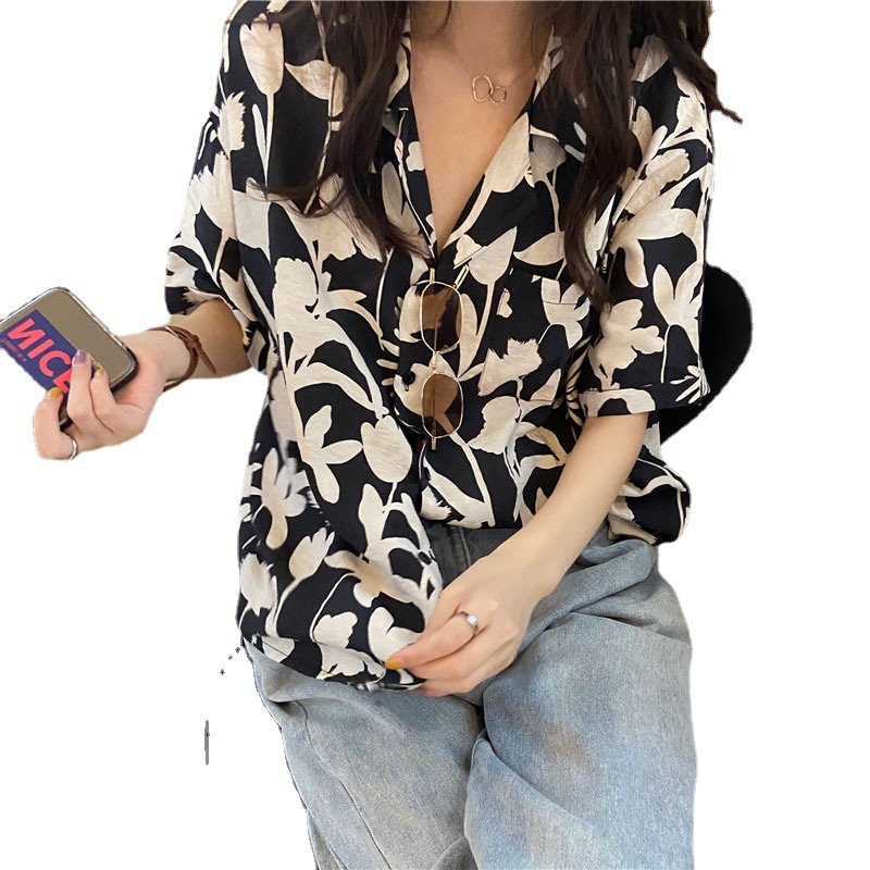 Picture of Salt vintage Platycodon grandiflorum printed shirt women's summer Hong Kong style chic gentle design Harajuku BF style half sleeve shirt fashion