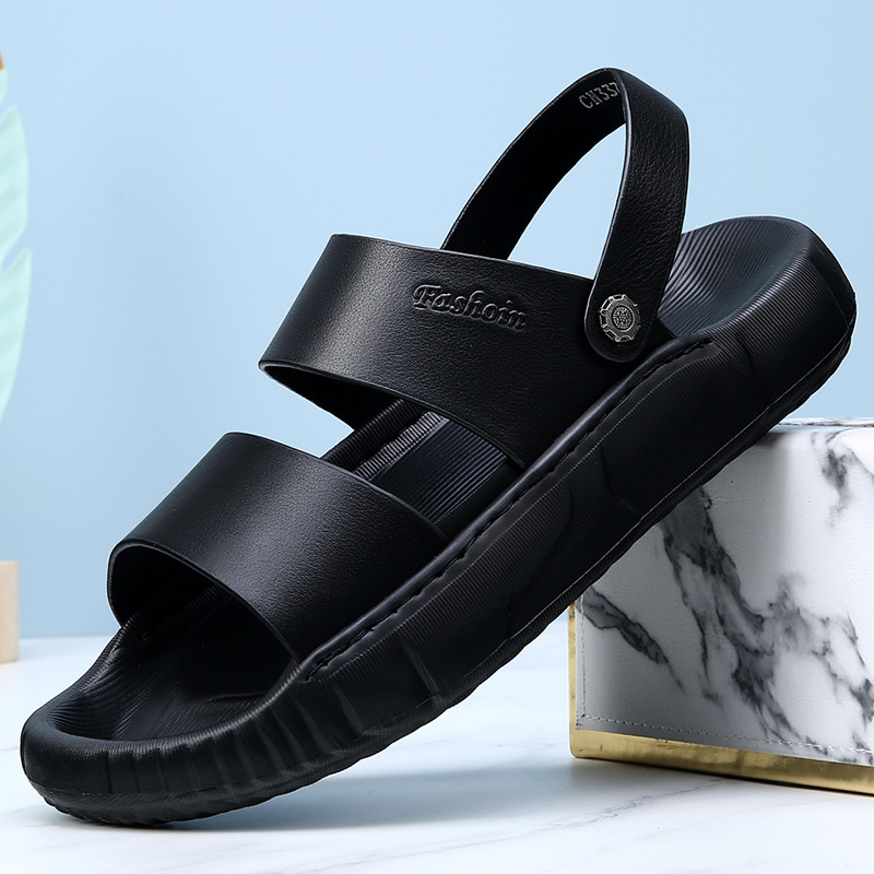 Men's first layer cowhide sandals 2025 summer outdoor casual beach shoes non-slip wear-resistant dad dual-purpose slippers for men
