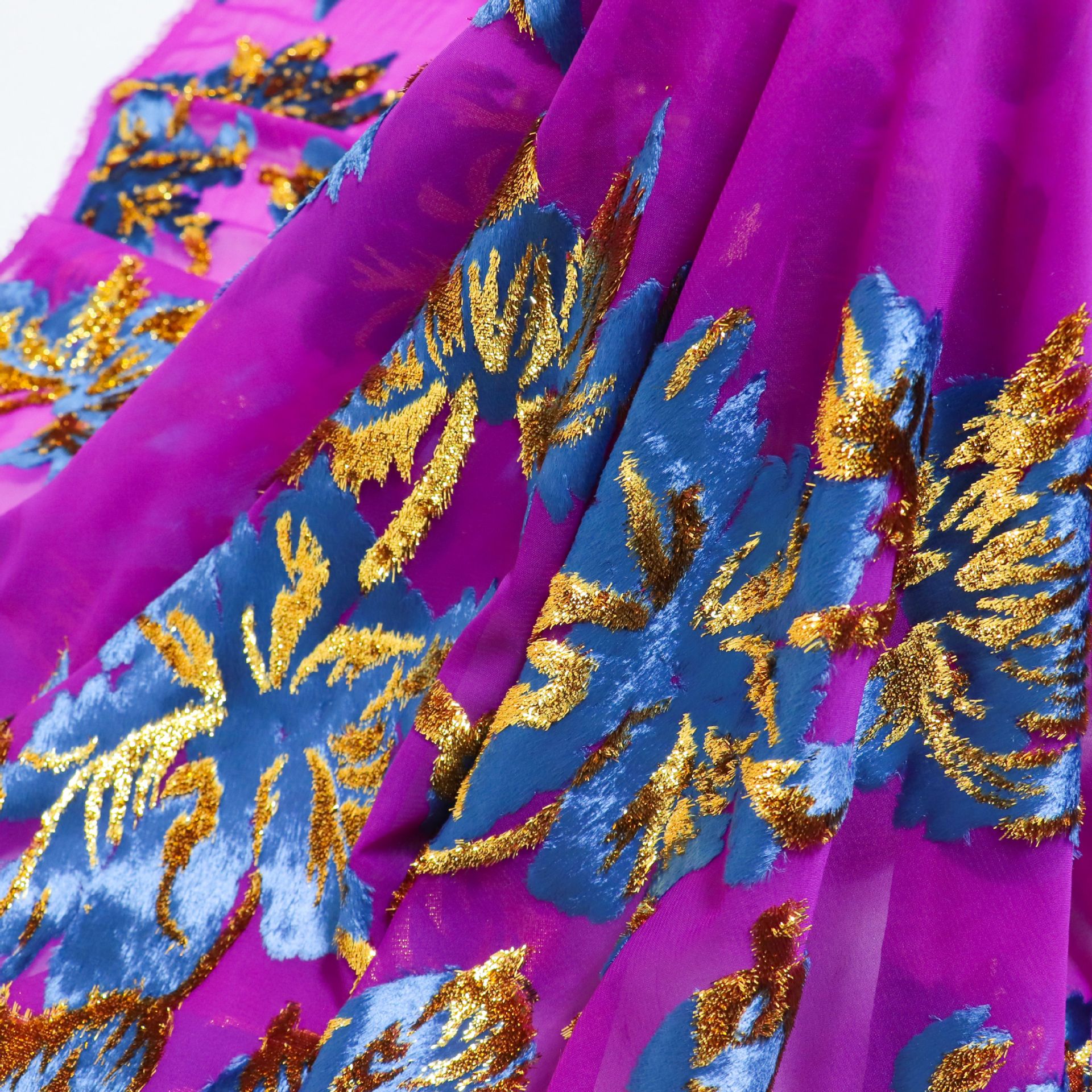 Picture of Factory Wholesale Woven Velvet Jacquard Brocade Velvet Fabric Haute Couture Dress Dress Cheongsam