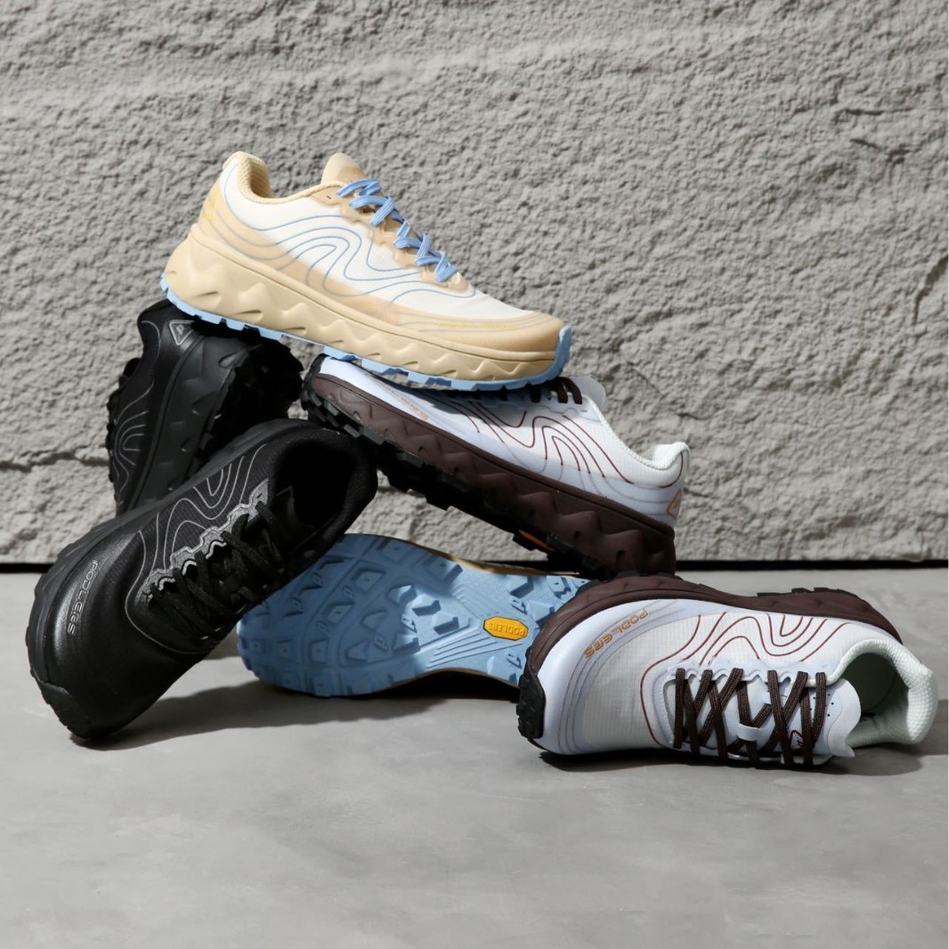Summer Ice Silk Three-Proof Wide-Last Outdoor Cross-Country Hiking and Mountaineering Shoes for Men and Women 8596