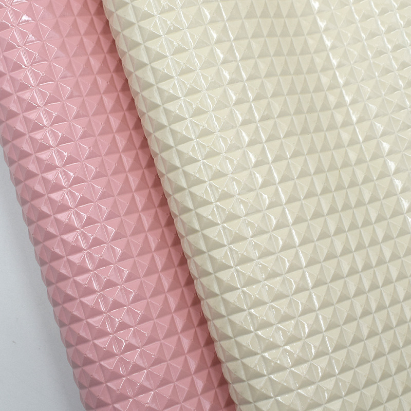 Picture of Three-dimensional high-gloss diamond pattern PVC leather 0.8mm brushed bottom Diamond checkered handbag cosmetic bag glasses bag fabric