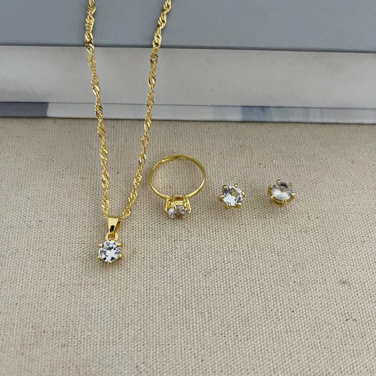 Picture of Cross-border New Jewelry suit Women's Fashion All-match Rhinestone Zircon Necklace Earrings Ring Watch Accessories