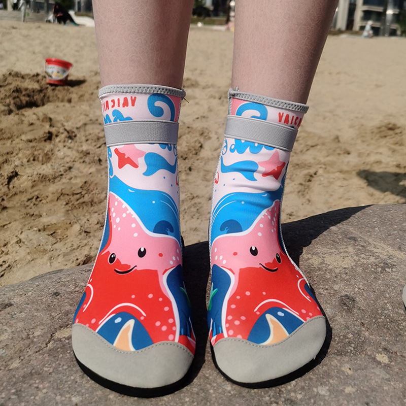 Picture of High-barrel beach socks shoes children's water park swimming snorkeling shoes baby non-slip diving adult sea drifting shoes