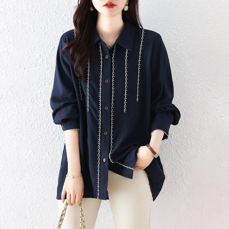 Picture of Real Shot of Ready-Made Large Size New Style Lace Tencel Shirt Slightly Fat Sister Women's Clothing 2025 Autum