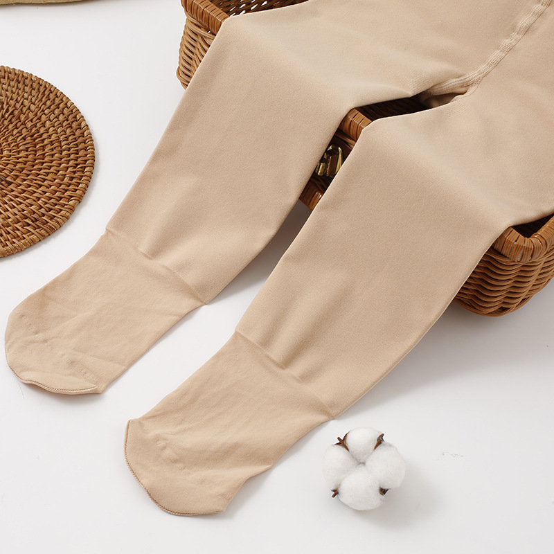 Picture of Wholesale children's autumn and winter fleece-lined thickened pantyhose generation hair girls dancing dragon claw hair white ballet dance socks