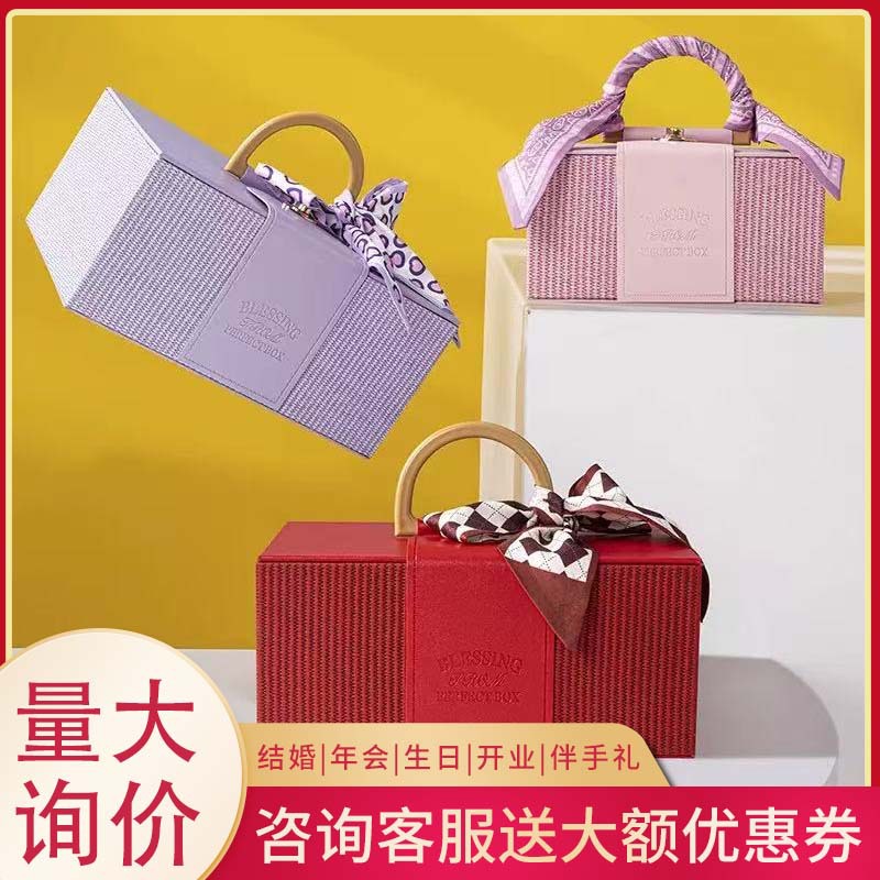 in stock Birthday Gift Box Advanced Sense for Girlfriend Red Hand Gift Box Empty Box Bow New Year Packaging Box