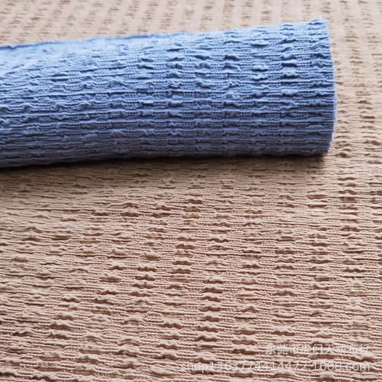 Spot supply knitted high elastic wrinkled cloth 200 grams bubble cloth jacquard cloth spring and summer fashion women's stretch wrinkled cloth