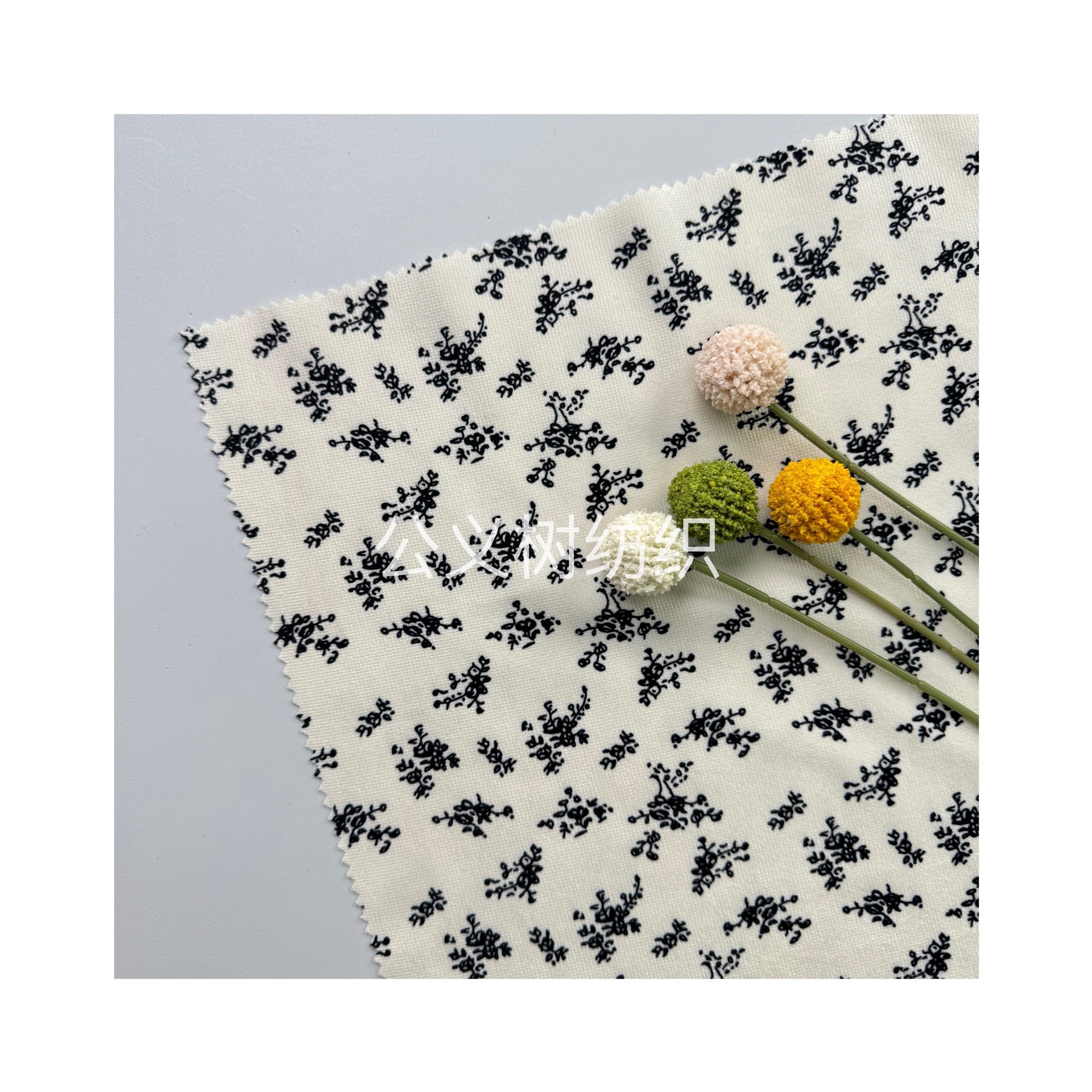 Picture of "Night Shadow Micro Flower" Autumn and Winter Soft Skin-friendly Fabric Lisi Velvet 21 Pit Small Floral Printed Fabric