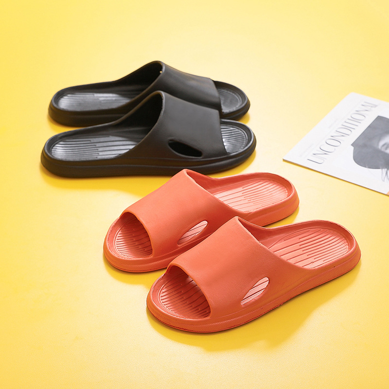 Picture of Summer Indoor Home Slippers Bathroom Bath Non-Slip Slippers Women's Soft Bottom Home Couple Home Slippers Eva