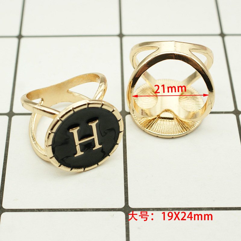 Picture of South Korea multi-functional scarf buckle high-grade Pearl fashion new Camellia windbreaker belt buckle high-end jewelry wholesale