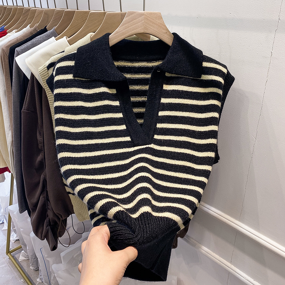 Picture of Retro Hong Kong Style Stripesd Knitted Vest for Women in Autumn and Winter New Style Lapel Sleeveless Waistcoat Vest Outer Wear