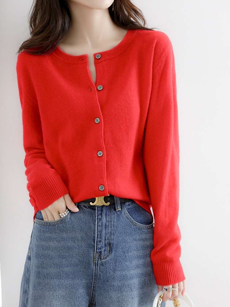 Picture of 2023 autumn and winter new women's round neck cardigan bottoming shirt Korean style long sleeve fashion soft knitted small coat
