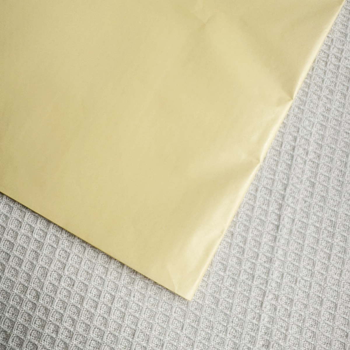 Picture of Waterproof Thickened 26g Pearlescent Sydney Paper Mother's Day Fresh Flower Wrapping Paper Cake Decorations bouquet Lining Paper