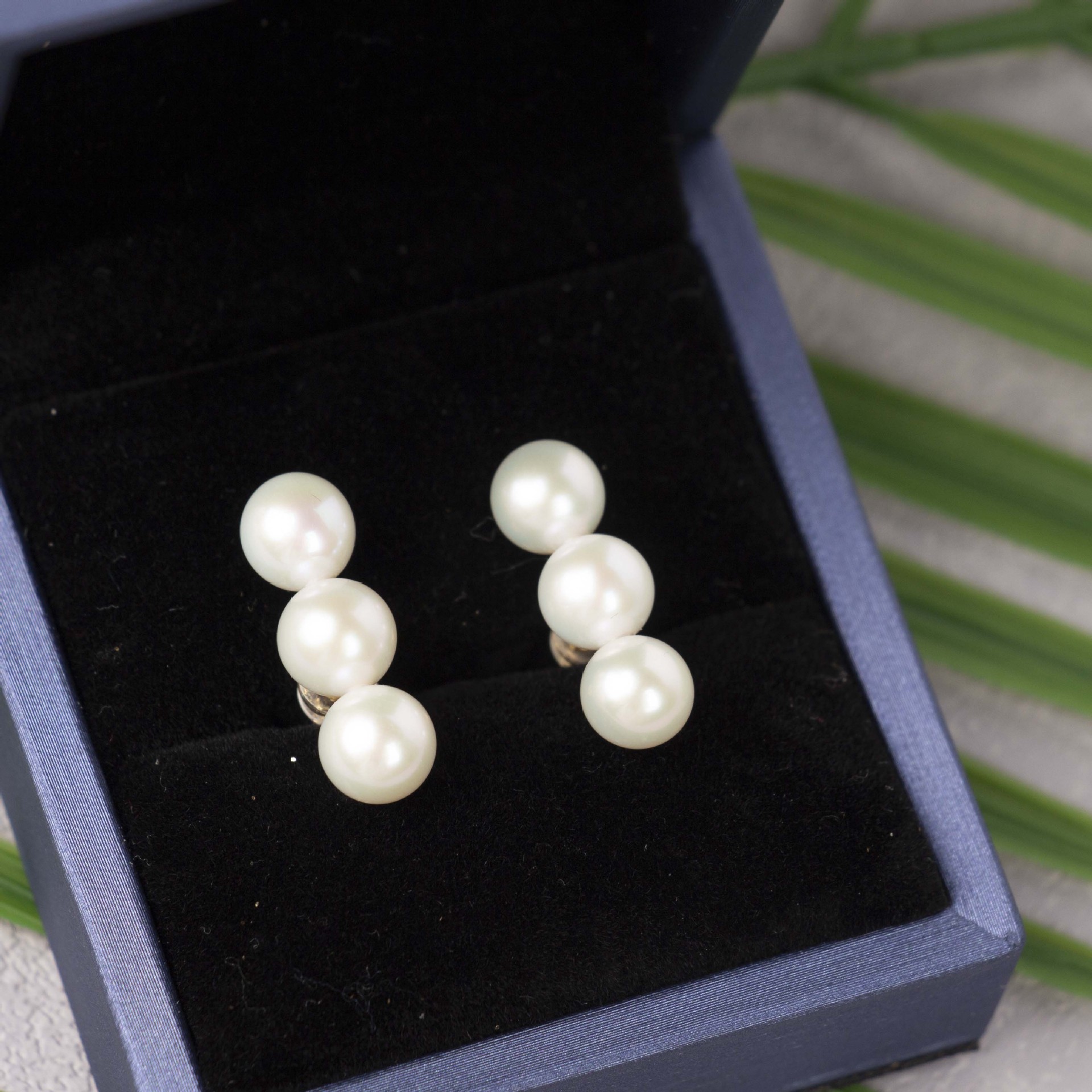 2023 seedless basic flawless freshwater pearl bright balance beam S925 Silver fashion elegant women's earrings wholesale