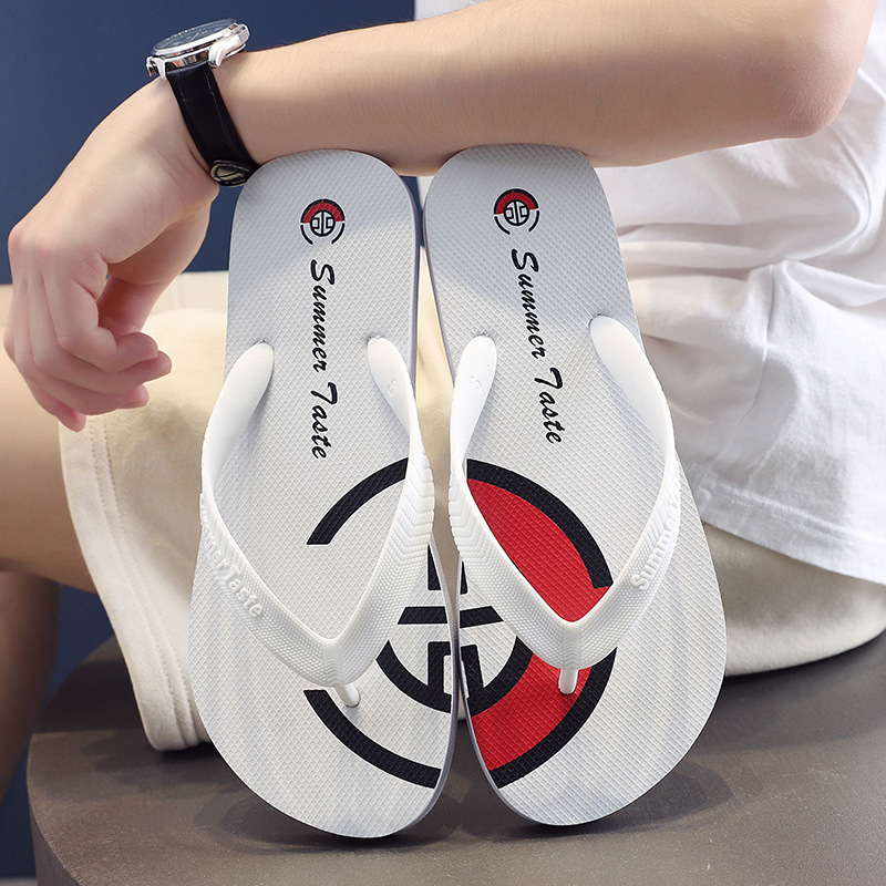 Flip-Flops Men's Summer Non-Slip Wear-Resistant Outer Wear Flip-Flops Beach Slippers Men's Sandals Splint Shower Flip-Flops Rubber