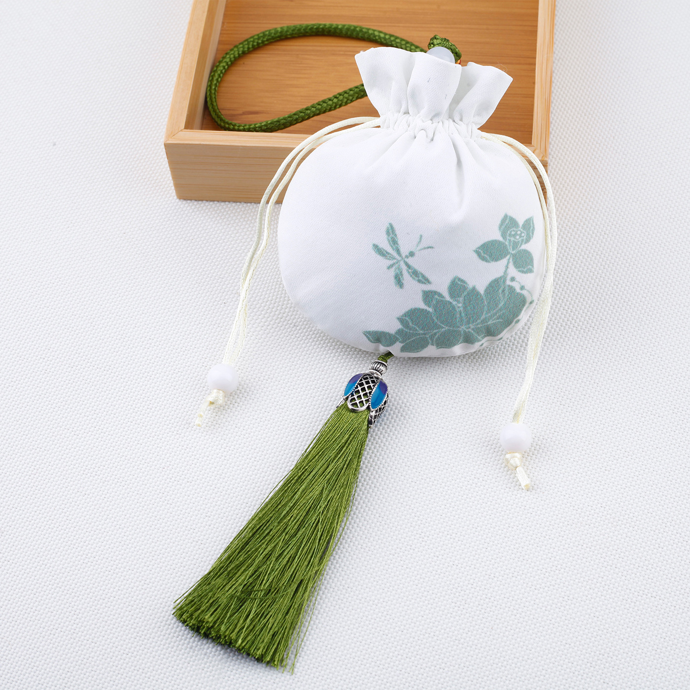 Picture of Qinggeng Dragon Boat Festival sachet empty bag antique embroidery printing purse portable decorative pendant sachet Hanfu sachet