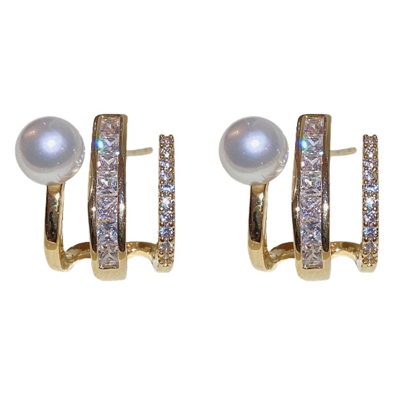 s925 Silver Needle Sweet Fashion Pearl Claw Earrings Japanese and Korean Design Elegant Elegant Earrings Simple Fashion Earrings for Women