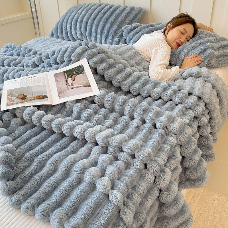 Picture of Class A Rabbit Plush Blanket Falai Blanket Nap Blanket Coral Fleece Blanket Winter Thickened Fleece Blanket Air-conditioning Blanket