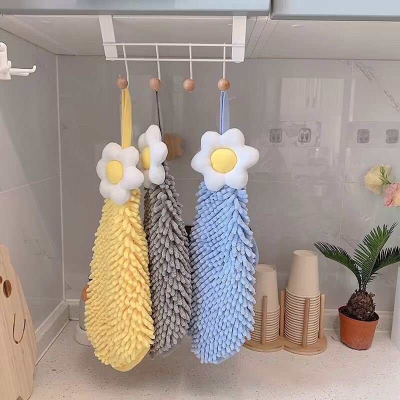 Egg flower towel absorbent quick-drying kitchen cleaning towel chenille handkerchief is not easy to shed hair square towel