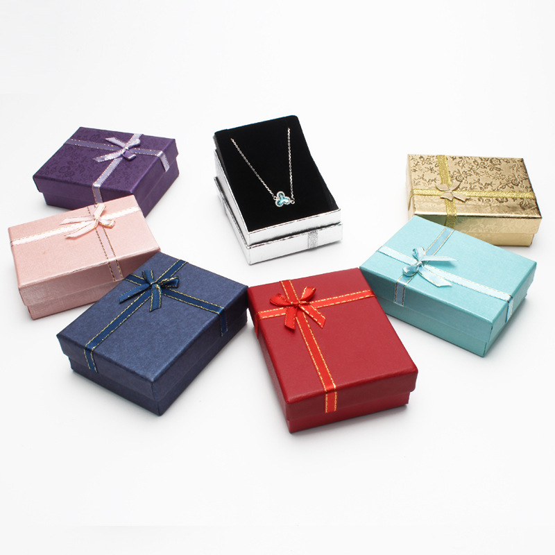 Picture of Jewelry Gift Set Pearlescent Paper Color Box Phnom Penh Jewelry Box Necklace Rectangular Jewelry Packaging Box Set