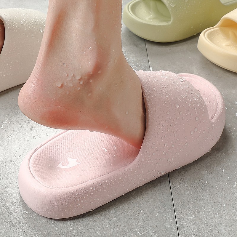 Picture of Slippers summer explosions household shit sense eva sandals wholesale bathroom bath non-slip soft bottom slippers summer