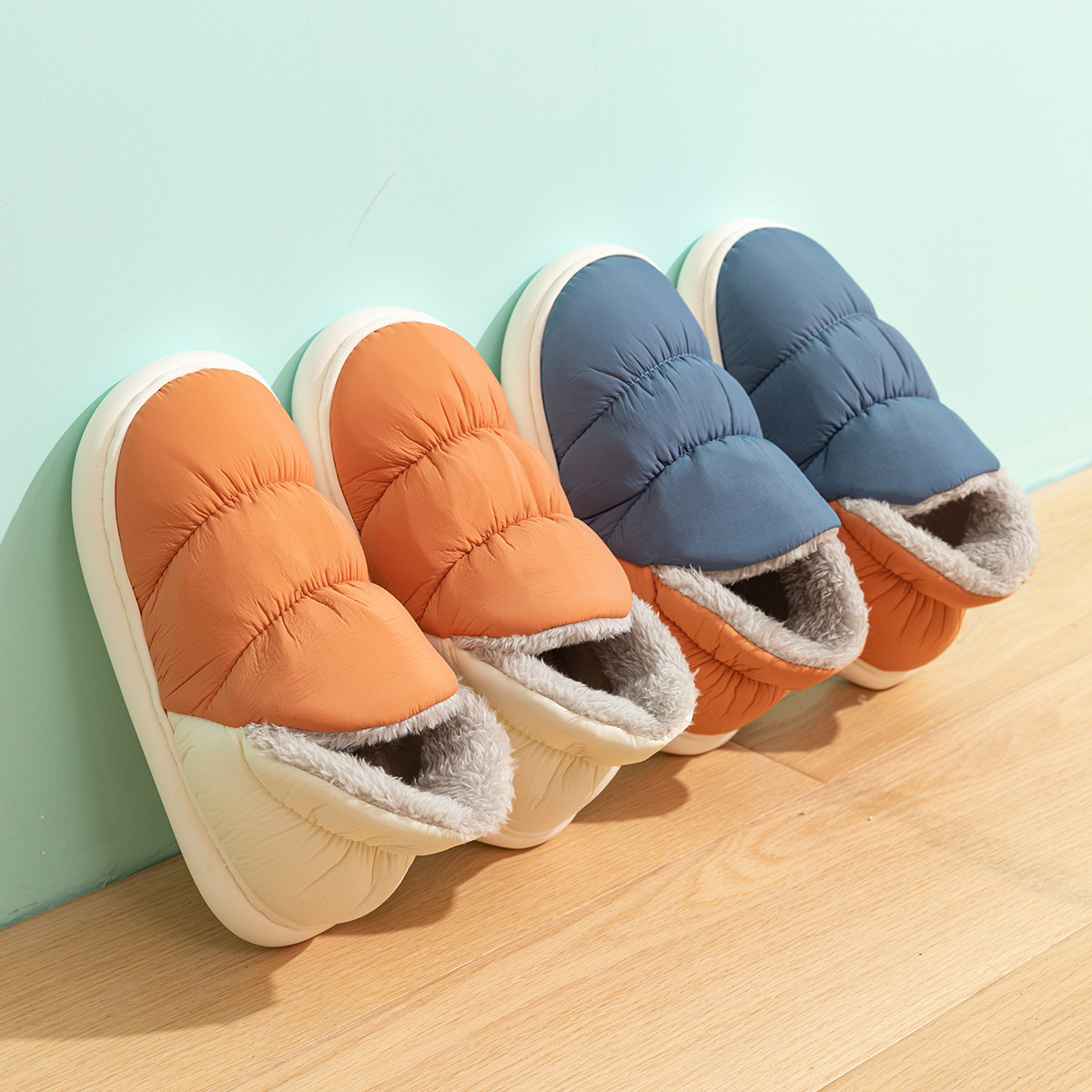 Picture of Waterproof Cotton Slippers Men's Indoor Home 2025 New Couple Non-slip Warm Bag with Down Cloth Cotton Slippers Women's Winter
