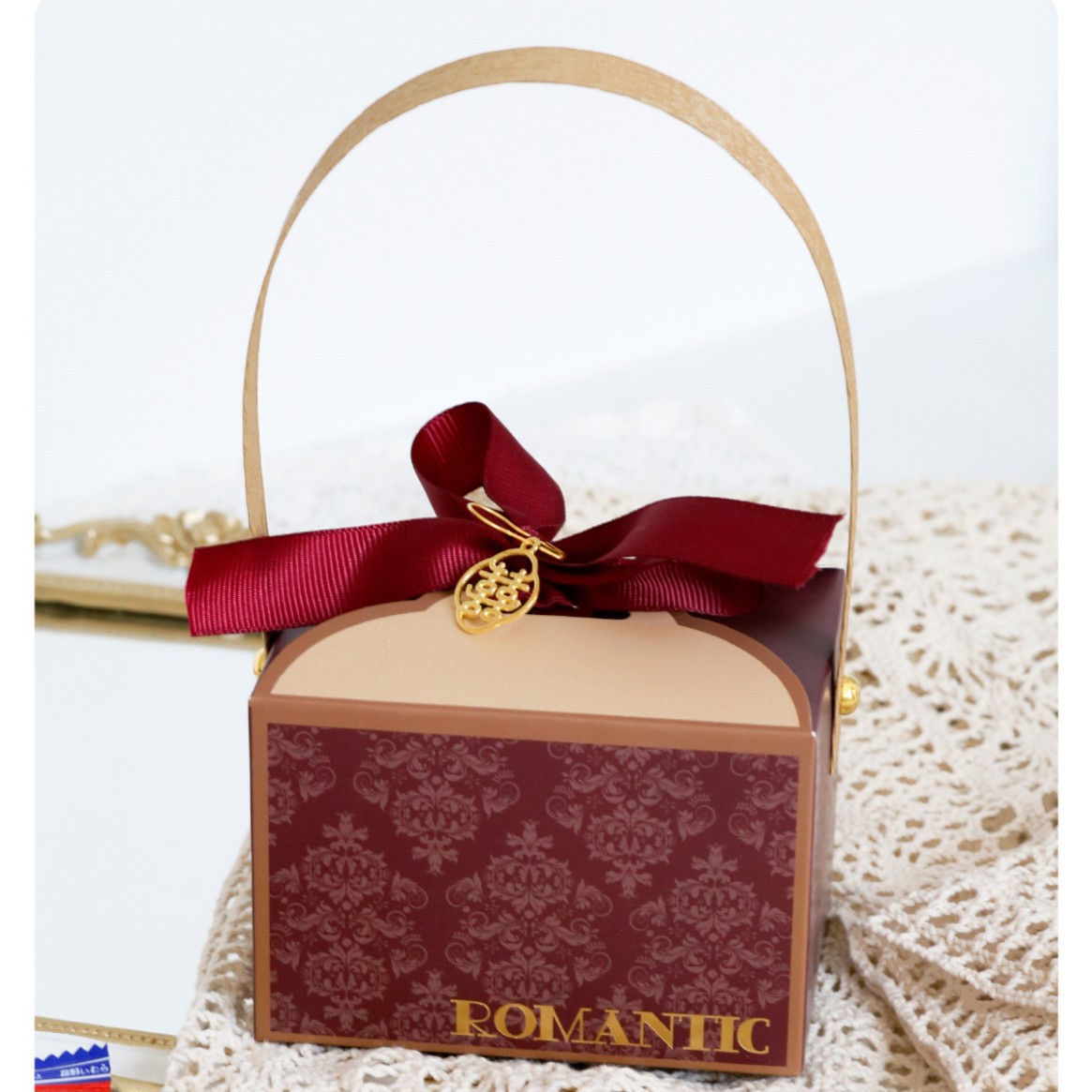 Picture of 2023 European style ins candy box wedding candy box candy bag hand gift return gift empty box