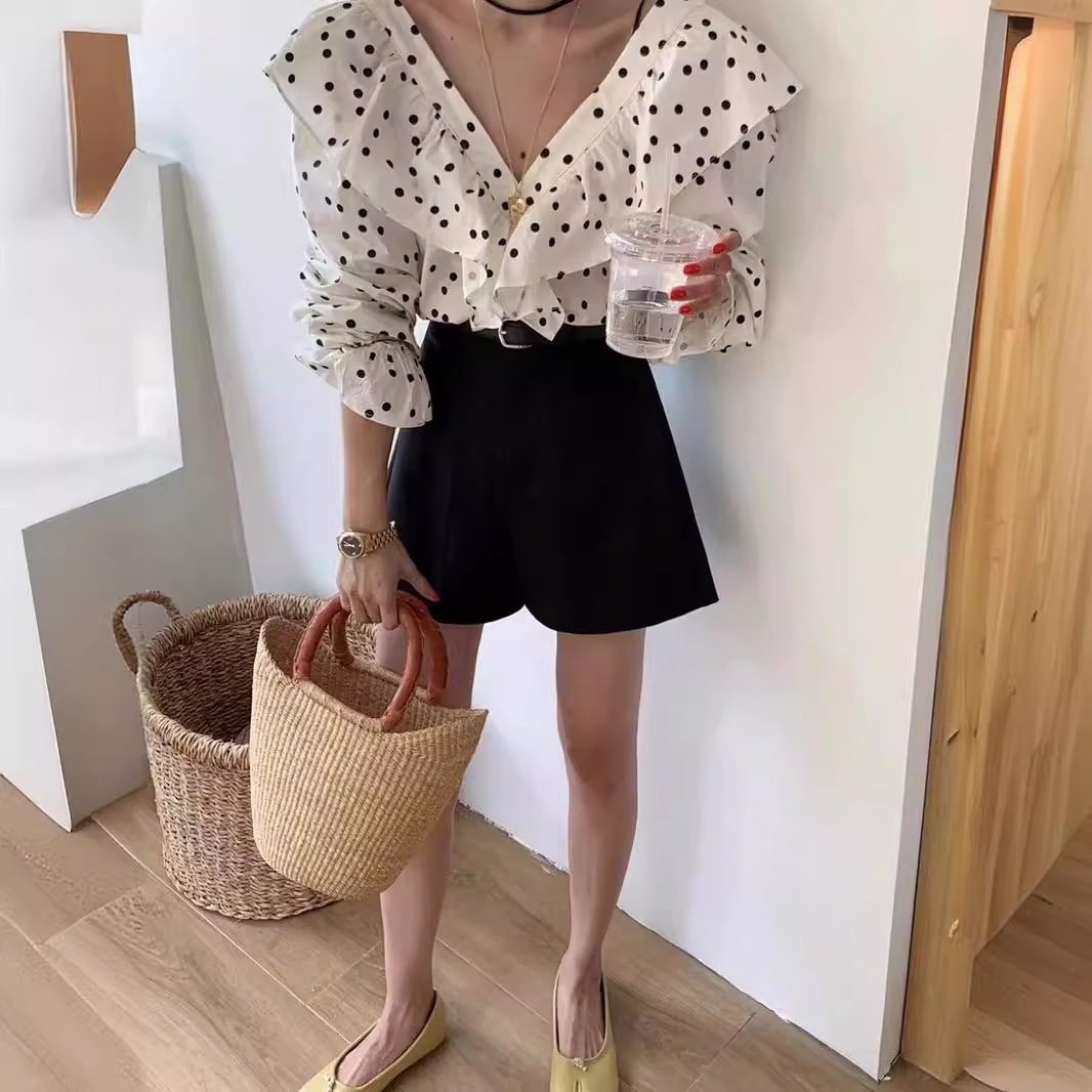 Petite High-Waisted Slimming Wide-Leg Shorts Summer Fashion Versatile Black Suit Shorts for Women 2025 New Model