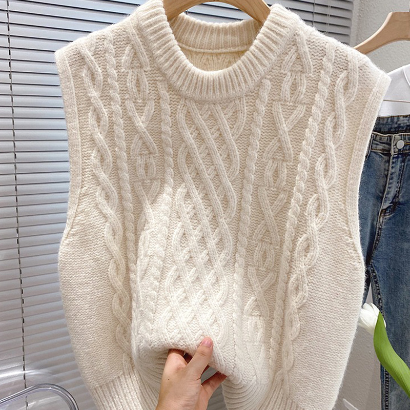 2024 Spring and Autumn Retro Twist Sleeveless Sweater Women's Korean Style Loose Stacked Knitted Vest with Round Neck Vest