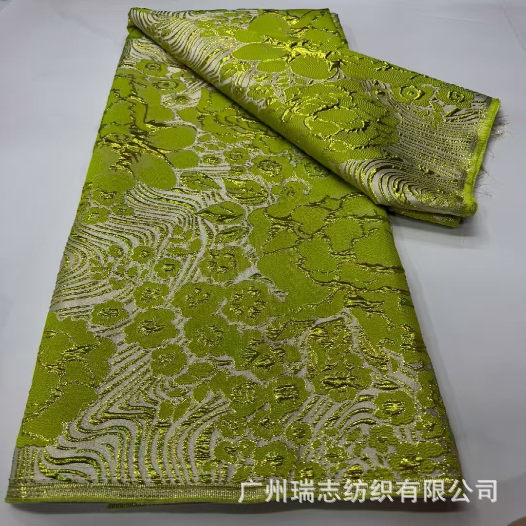 Picture of Chinese Style Embossed Flower Pattern Jacquard Fabric European and American Catwalk Fashion Cheongsam Evening Dress Lace Cloth Brocade