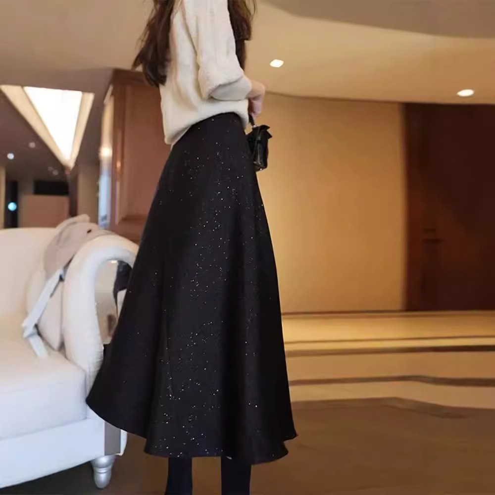 Picture of Woolen Skirt Women's Spring and Autumn Sweater High-end Wraped Hip Skirt New Style Western Style Gentle Wear Retro Skirt