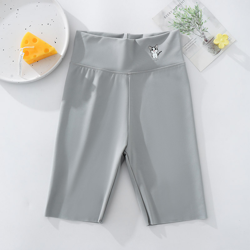 Picture of Girls' Five-Point Shark Pants, Summer Thin Style, Children's Outerwear Yoga Barbie Mid-Length Pants, Leggings Shorts, Korean Style Children's Clothing