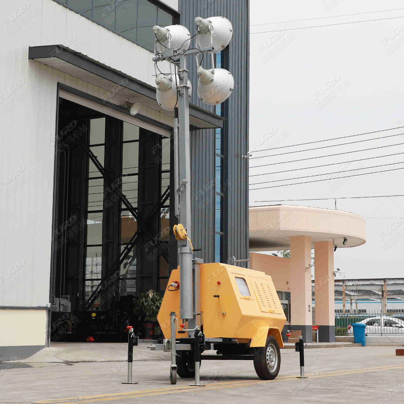 Picture of Type 094 7m Engineering Mobile Lighting Truck. Gasoline and Diesel Models Can Be Equipped with 9m Mobile Adjustable Lighting Trucks