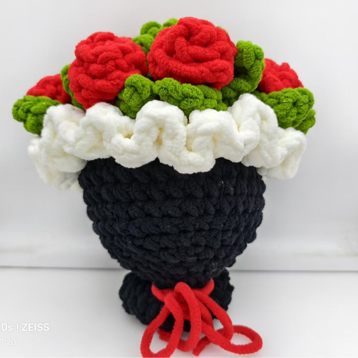 Picture of Hand-Knitted Ice Line Hand-Held Rose Bouquet Finished Product, Homemade Crochet Material as a Gift for Your Girlfriend on Goddess' Day