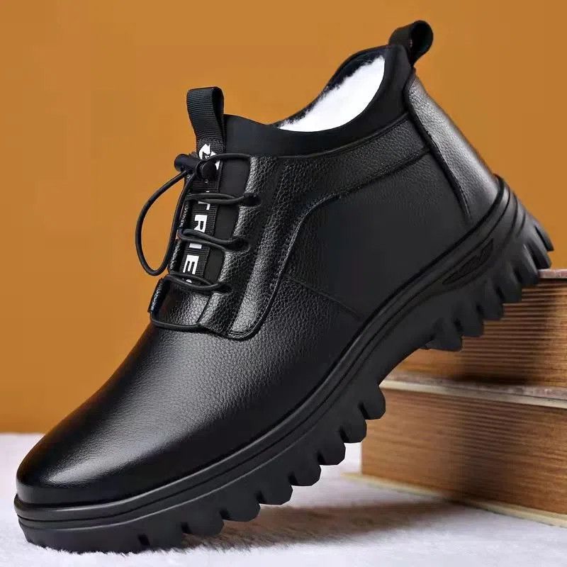 Cotton-padded shoes men's winter new warm fleece-lined new high-top one-piece cotton leather shoes thickened high-top non-slip men's shoes for dad