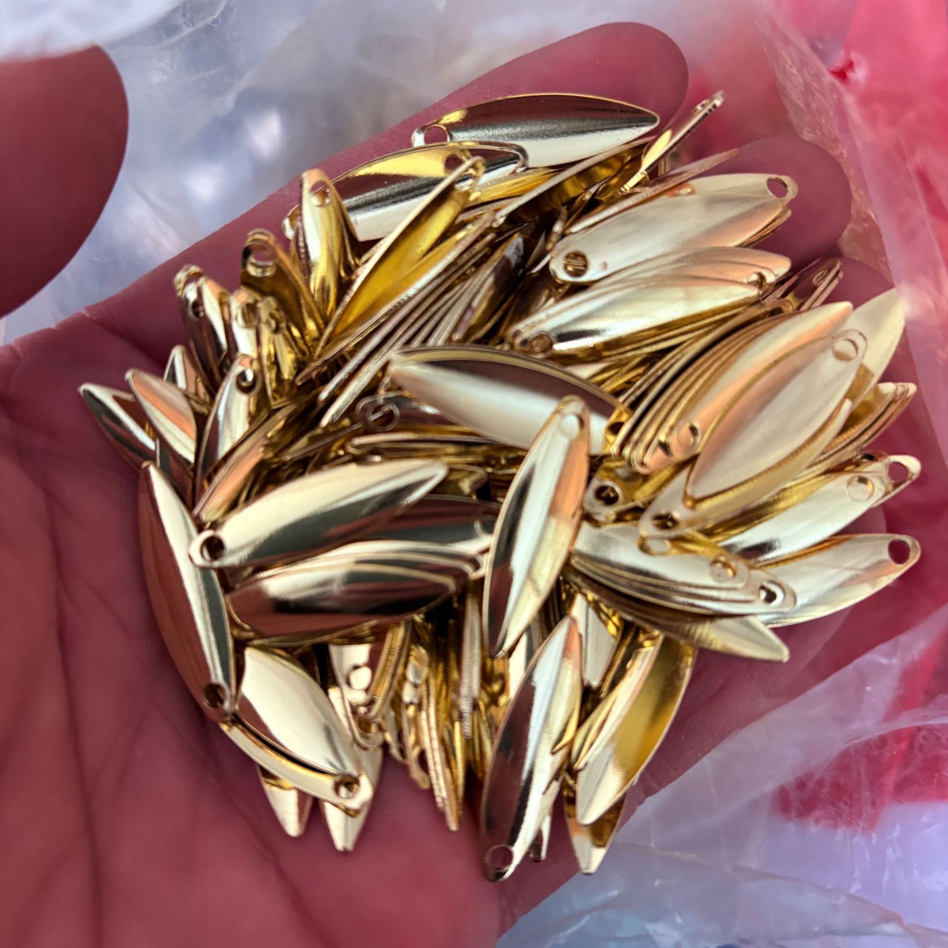 Picture of Luya Sequin Noise Pieces Mino Bo Steak VIB Modified Pieces Luya Accessories Flash Pieces Fish Lure Pieces