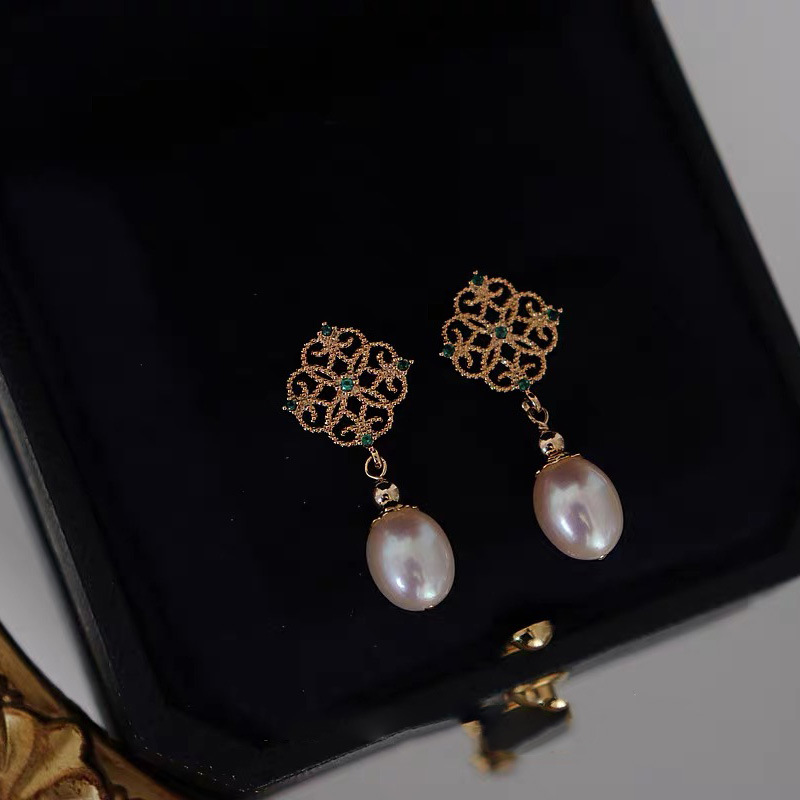 Freshwater Pearl Earrings Palace Retro Style Earrings Women's Light Luxury High-end Emerald Zircon Earrings