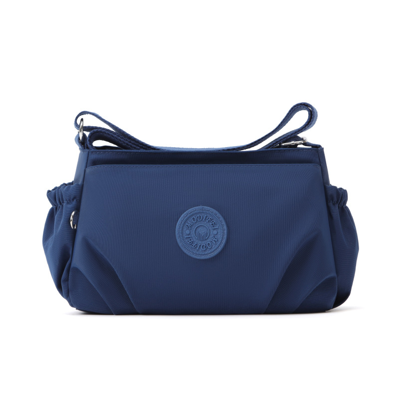Picture of Cross-border Foreign Trade Fashion Large Capacity Crossbody Bag Trendy All-match Waterproof Nylon Cloth Tote Bag Women's Simple Shoulder Bag