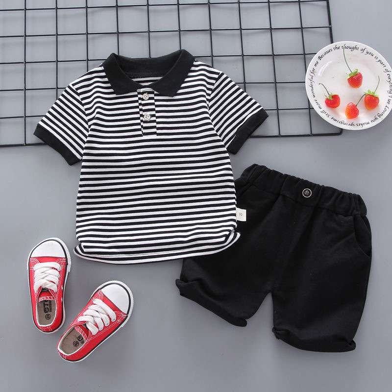 Summer new boys suit striped lapel pullover T-shirt short sleeve casual sports pants two-piece set a generation of hair
