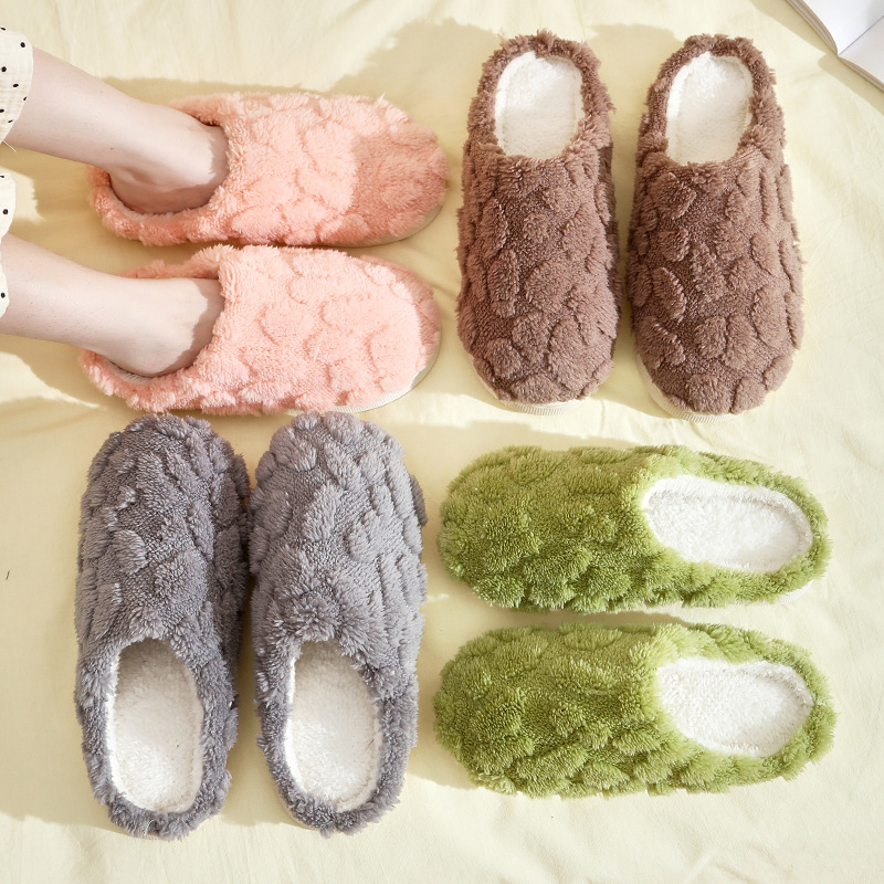 2025 New Simple Cotton Slippers for Women in Stock Soft Plush Shoes for Home Daily Use Couple Style Warm Confinement Shoes for Men