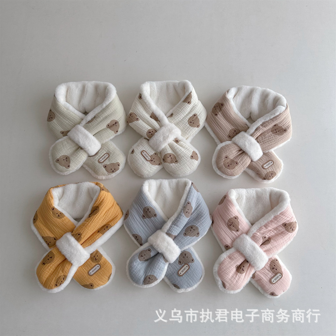 Korean style Baby Bear scarf wrinkle cotton stitching plush fleece-lined boys and girls baby windproof out cold-proof children's scarf
