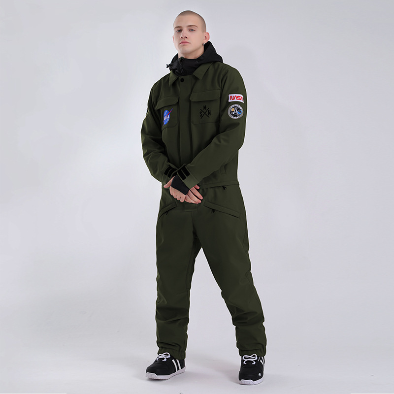 Picture of Ski Suit for Women, Windproof, Waterproof, Thickeneded and Warm, Outdoor Equipment, Single and Double Board Export One-Piece Ski Suit for Men