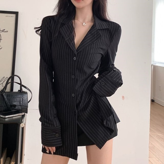 Black Stripesd Long-Sleeved Shirt, Spring & Fall Fashionable New Style, Versatile, Slim Waist, Slimming Mid-Length Top